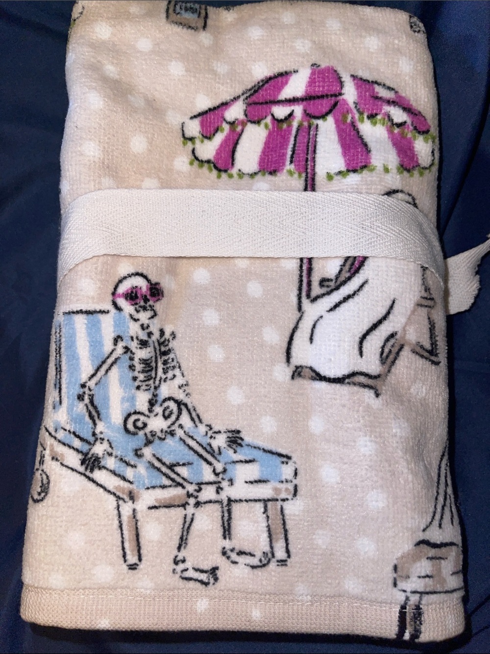 Halloween Set of 2 Hand Towels - Cream with Halloween Accents - Picture 2 of 4